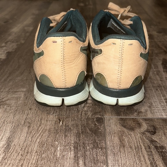 Camo colored Nike Free sneakers - Picture 4 of 5